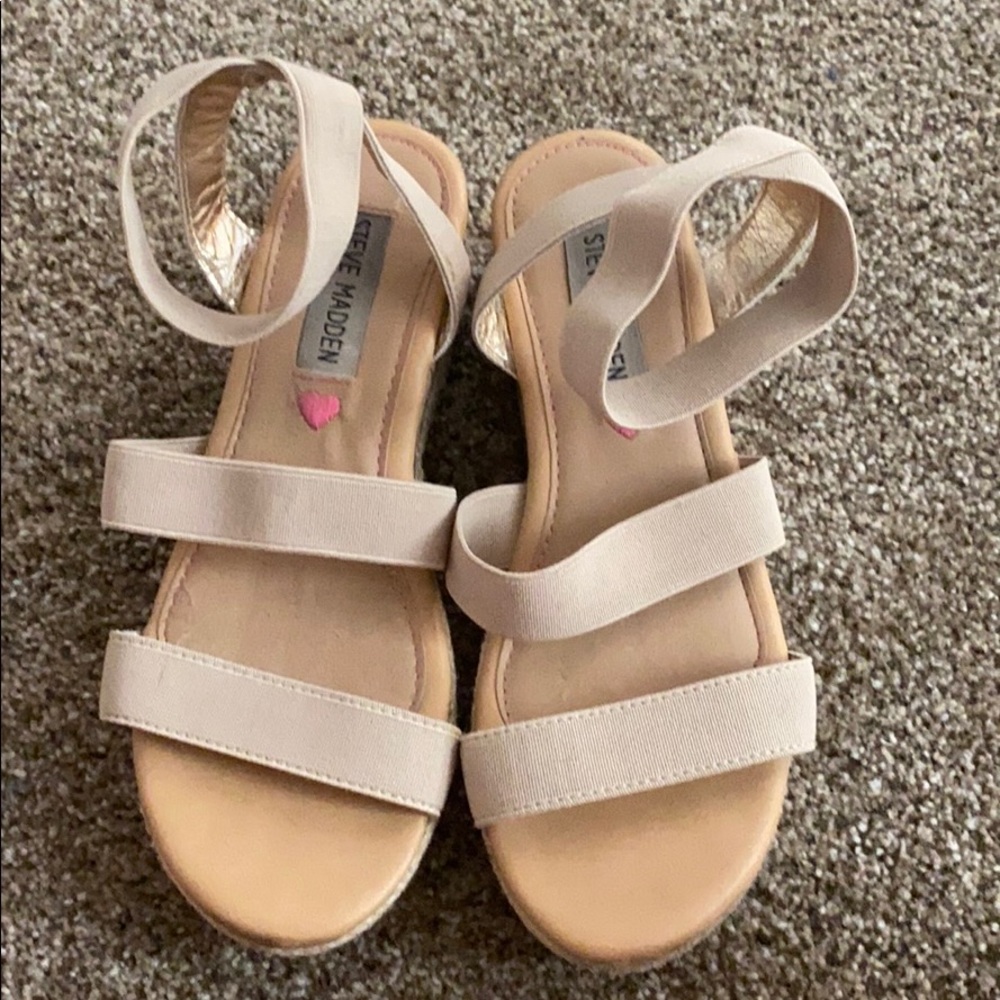 Steve Madden girl wedges